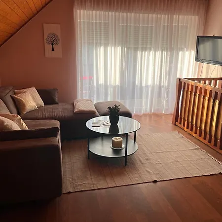 Apartament Hajni Apartman Vonyarcvashegy