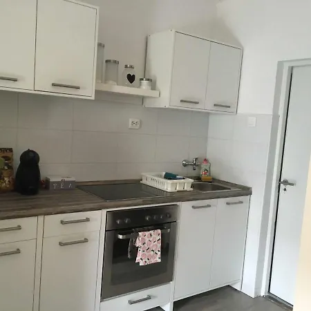 Hajni Apartman Apartman Vonyarcvashegy